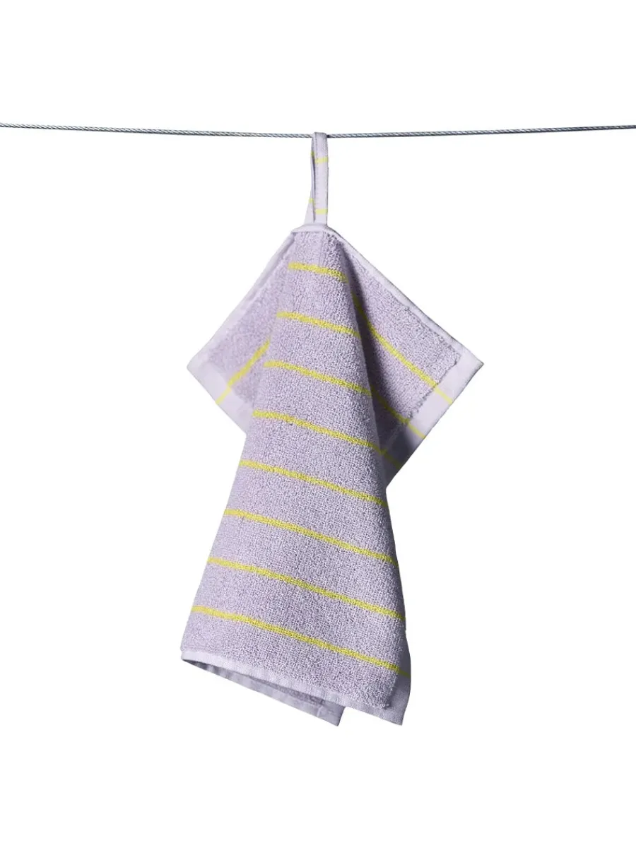 Naram towel - Soft Fuchsia fra<Bongusta Outlet