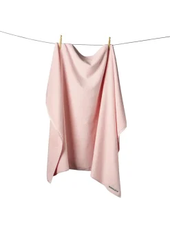 Naram towel - Soft Fuchsia fra<Bongusta Outlet