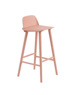 Nerd Bar Stool fra<Muuto Best