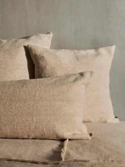 Nettle Cushion, large fra<Ferm Living Hot