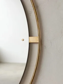 Nimbus Mirror Ø110, brass fra<Audo Copenhagen Discount
