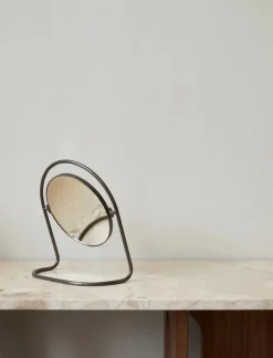 Nimbus Table Mirror fra<Audo Copenhagen
