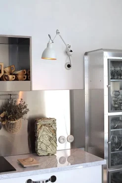 Nr. 222 væglampe fra<Lampe Gras