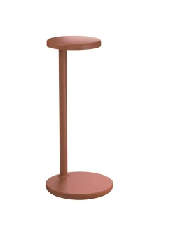 Oblique Bordlampe fra<Flos Hot