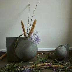 Offset Vase, mini fra<101 Copenhagen Sale