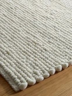 Olbia Barrio tæppe fra<Tisca Hot