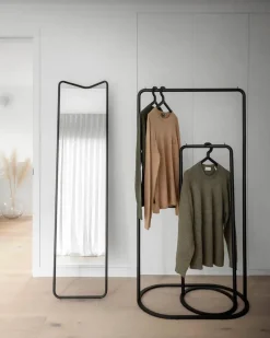 O&O Clothes Rack fra<Woud Best