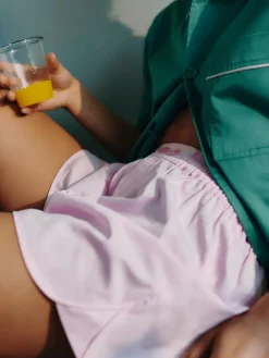 Outline Pyjama Shorts fra<HAY Online