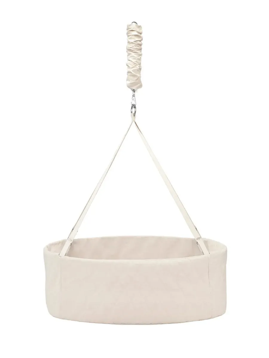 Oval Vugge, nature fra<Moonboon