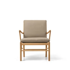 OW149 Colonial lænestol, eg olie, Terra-læder af Ole Wanscher<Carl Hansen & Søn Sale