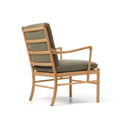 OW149 Colonial lænestol, eg olie, Terra-læder af Ole Wanscher<Carl Hansen & Søn Sale