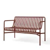 Palissade Dining Bench med armlæn, iron red fra<HAY Online