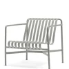 Palissade Lounge Chair Low, sky grey fra<HAY