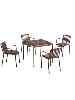 Palissade sæt, 4 armstole og bord i sky grey fra<HAY Discount