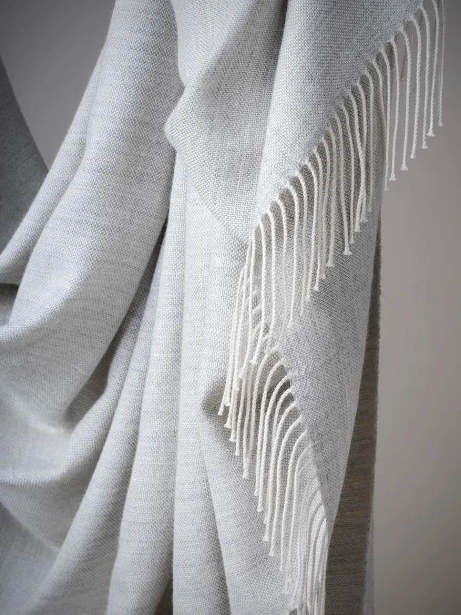 Panama Plaid, grey sand fra<Silkeborg Uldspinderi Outlet