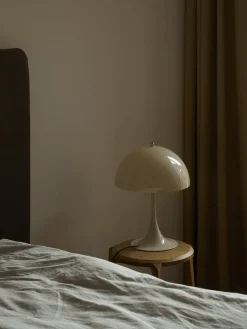 Panthella 320 bordlampe, opal af Verner Panton<Louis Poulsen Discount