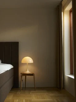 Panthella 320 bordlampe, opal af Verner Panton<Louis Poulsen Discount