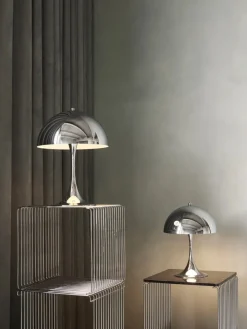 Panthella 250 bordlampe, opal af Verner Panton<Louis Poulsen New