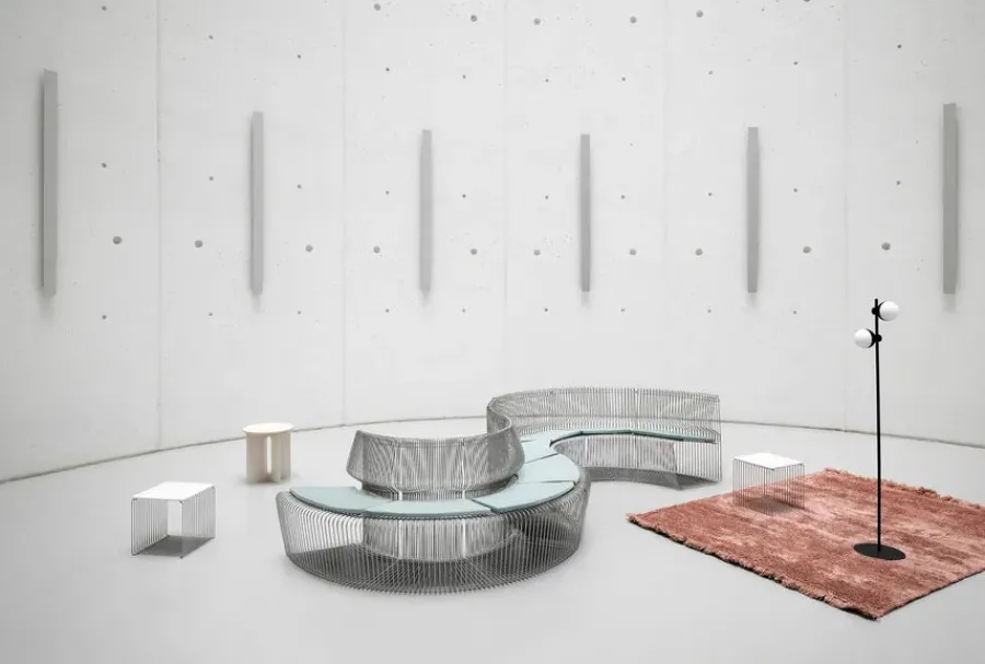 Pantonova Linear fra<Montana Hot