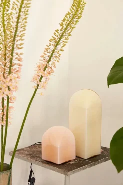 Parade table lamp 240 fra<HAY New