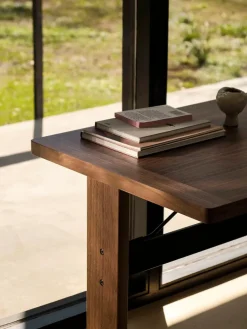 Passerelle Desk, L140 cm fra<HAY Online