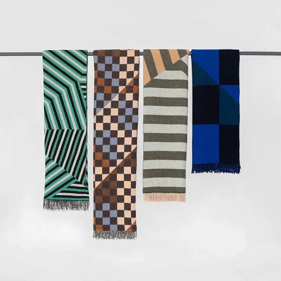 Patch Plaid, leaf/egg/jet fra<raawii Outlet