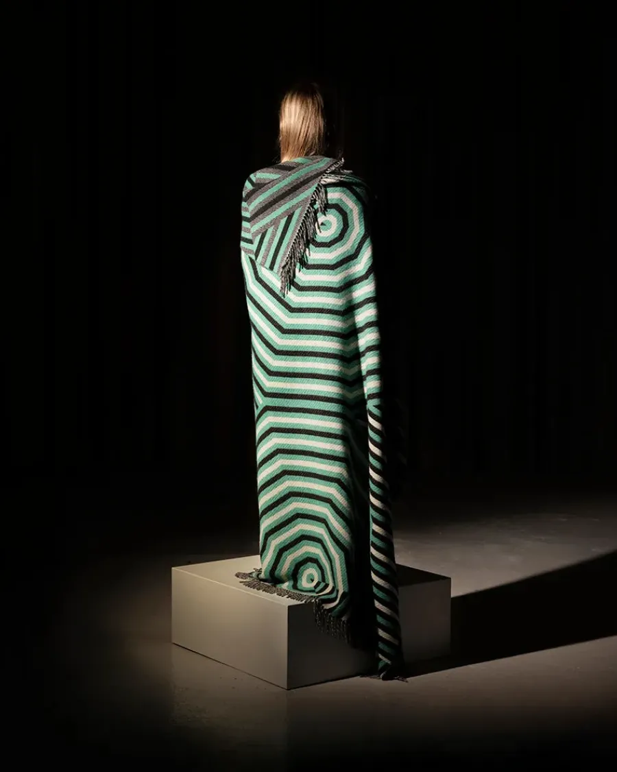 Patch Plaid, leaf/egg/jet fra<raawii Outlet