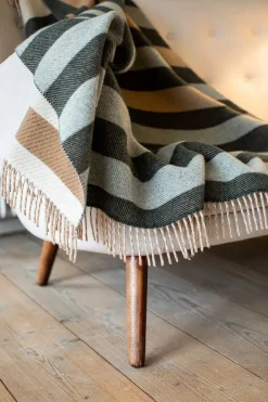 Patch Plaid, leaf/egg/jet fra<raawii Outlet