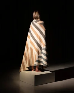 Patch Plaid, white/deer/onyx fra<raawii New