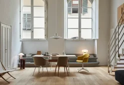 Pavilion bord AV19 fra<&Tradition Clearance