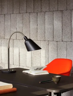 Pavilion Skrivebord AV16 fra<&Tradition Hot