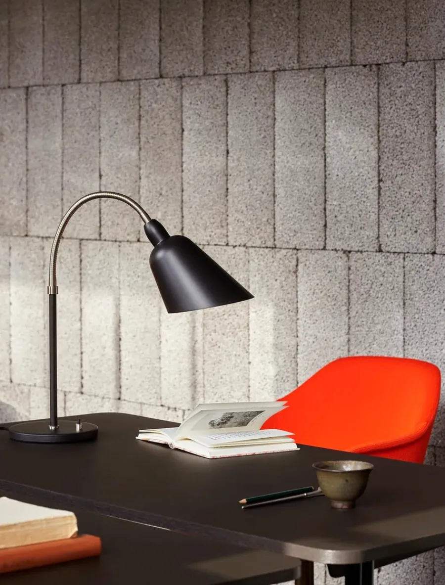 Pavilion Skrivebord AV16 fra<&Tradition Hot