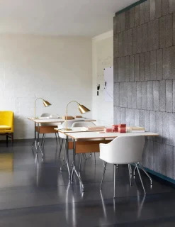 Pavilion Skrivebord AV16 fra<&Tradition Hot