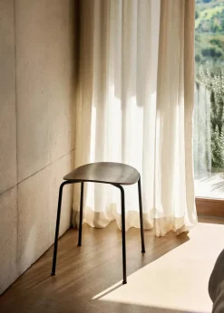 Pavilion Stool AV36 fra<&Tradition Online