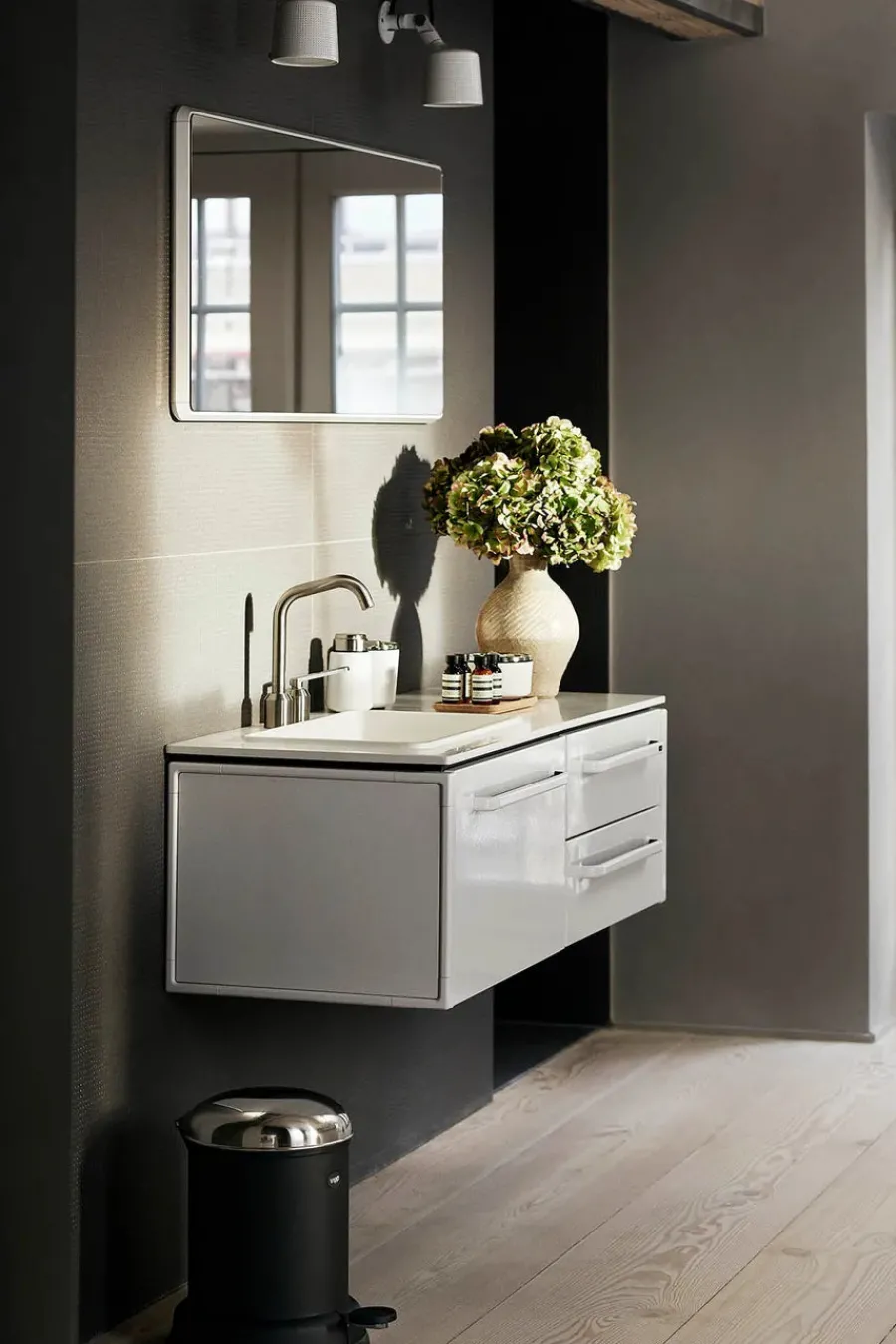 Pedalspand 13 - 4 L, sort fra<Vipp Hot