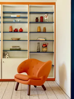 Pelikan stol, eg klar olie af Finn Juhl<House of Finn Juhl Sale