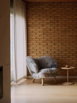 Pelikanstolen, gotlandsk fåreskind af Finn Juhl<House of Finn Juhl Online