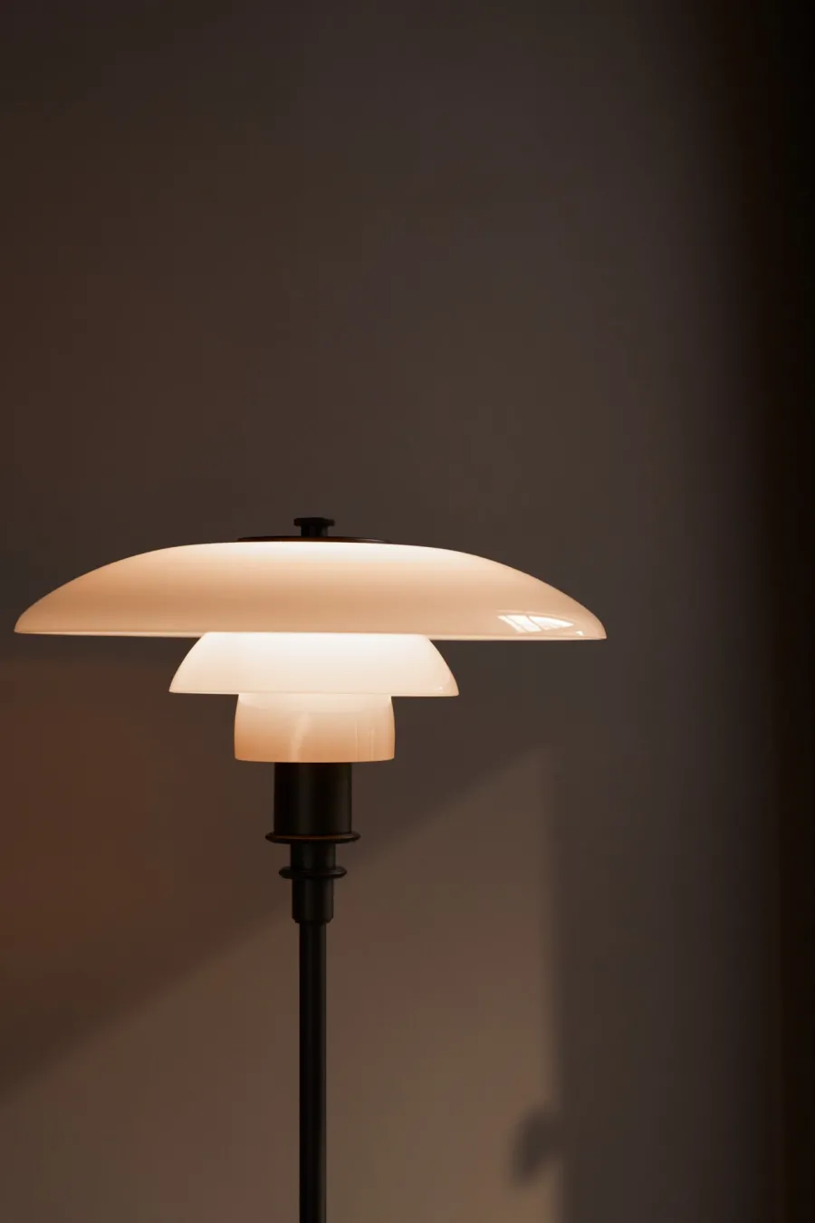 PH 3/2 Bordlampe, sort metalliseret fra<Louis Poulsen Outlet