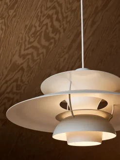 PH 5 Pendant, Monochrome Dusty Indigo af Poul Henningsen<Louis Poulsen Sale