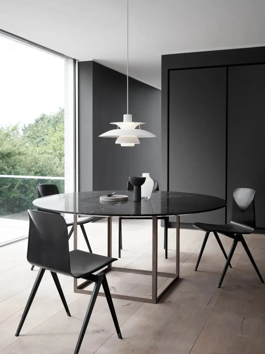 PH 5 Pendant, Monochrome Dusty Indigo af Poul Henningsen<Louis Poulsen Sale