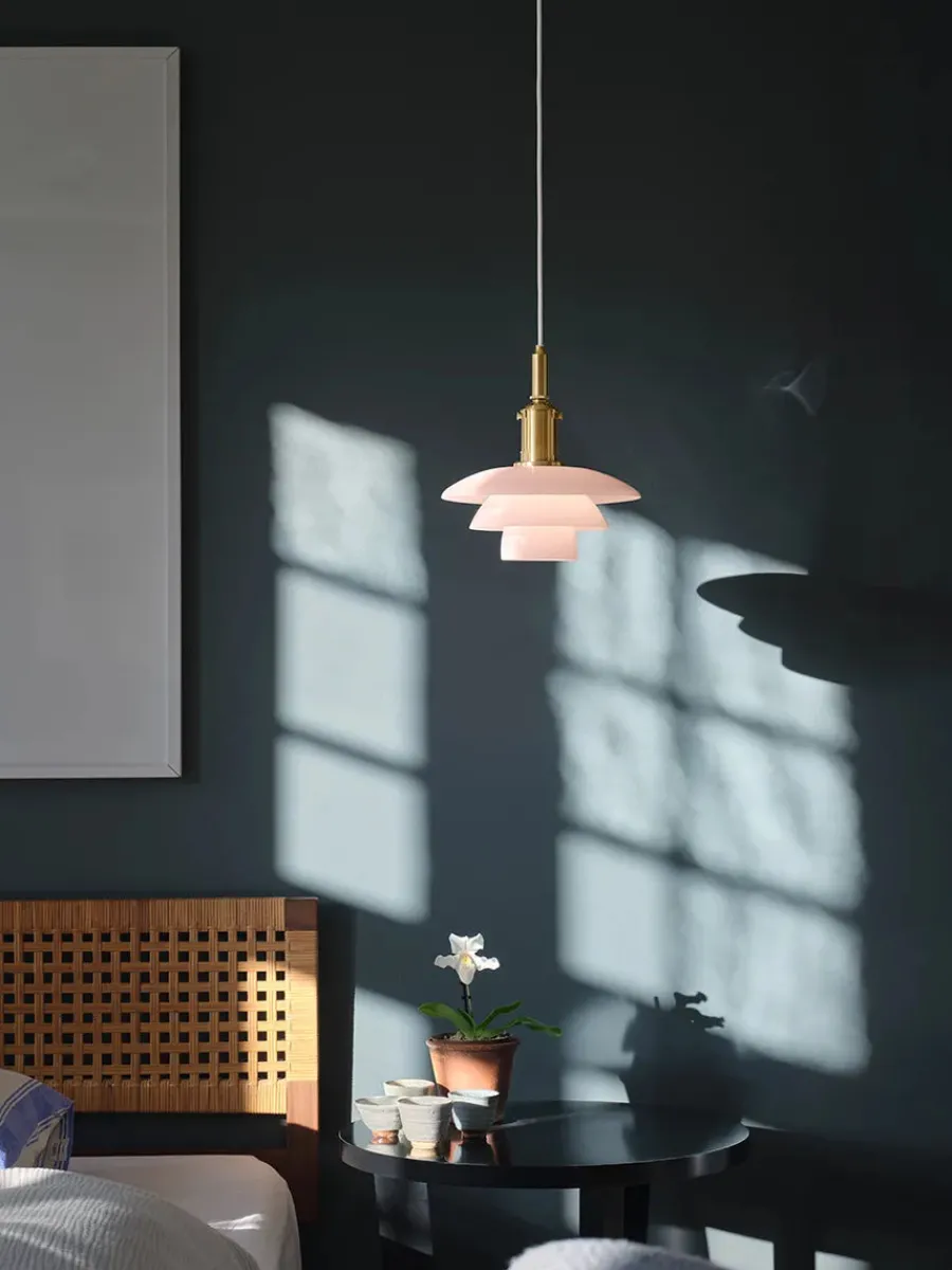 PH 3/3 pendel, messing/opalt glas, limited edition 2022 af Poul Henningsen<Louis Poulsen New