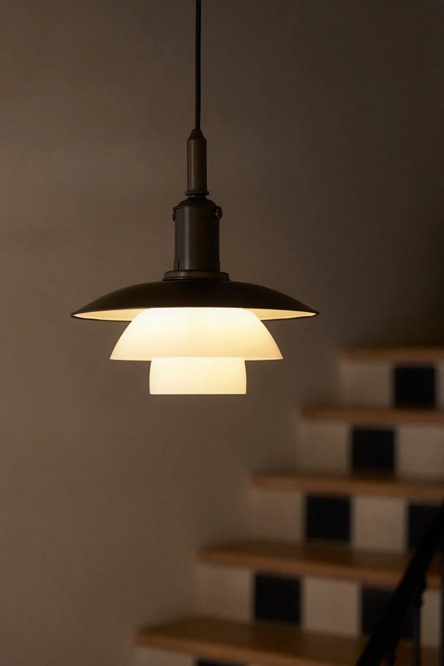 PH 3/3 pendel, messing/opalt glas, limited edition 2022 af Poul Henningsen<Louis Poulsen New