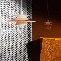 PH 5 pendel, Monokrom Oyster af Poul Henningsen<Louis Poulsen Clearance