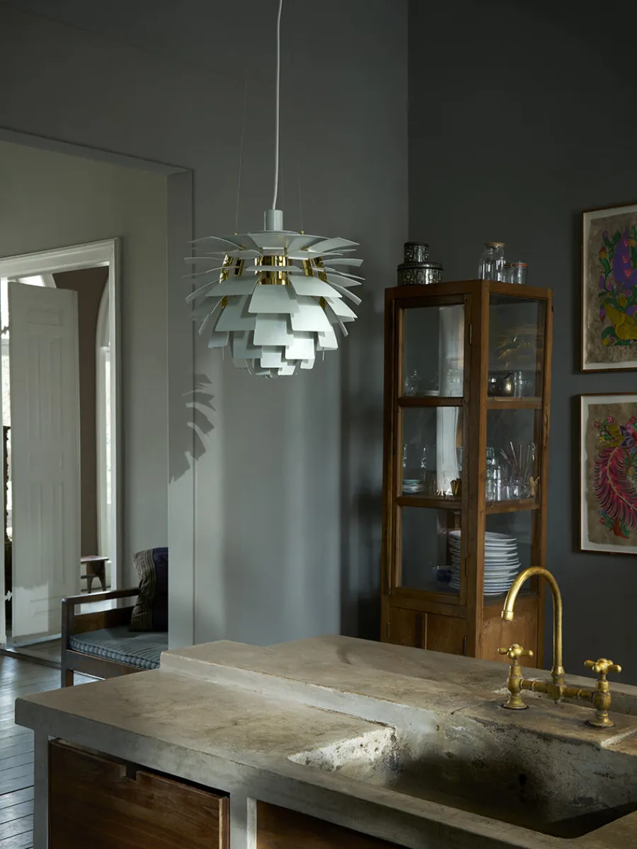 PH Artichoke i Sandblæst Glas fra<Louis Poulsen Hot