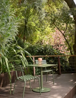 Pico Café table, rund base 70x70 cm fra<Houe Hot