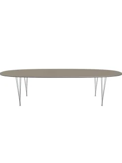 Piet Hein B611 Superellipse spisebord, 135 x 90 cm fra<Fritz Hansen Online