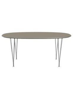 Piet Hein B611 Superellipse spisebord, 135 x 90 cm fra<Fritz Hansen Online