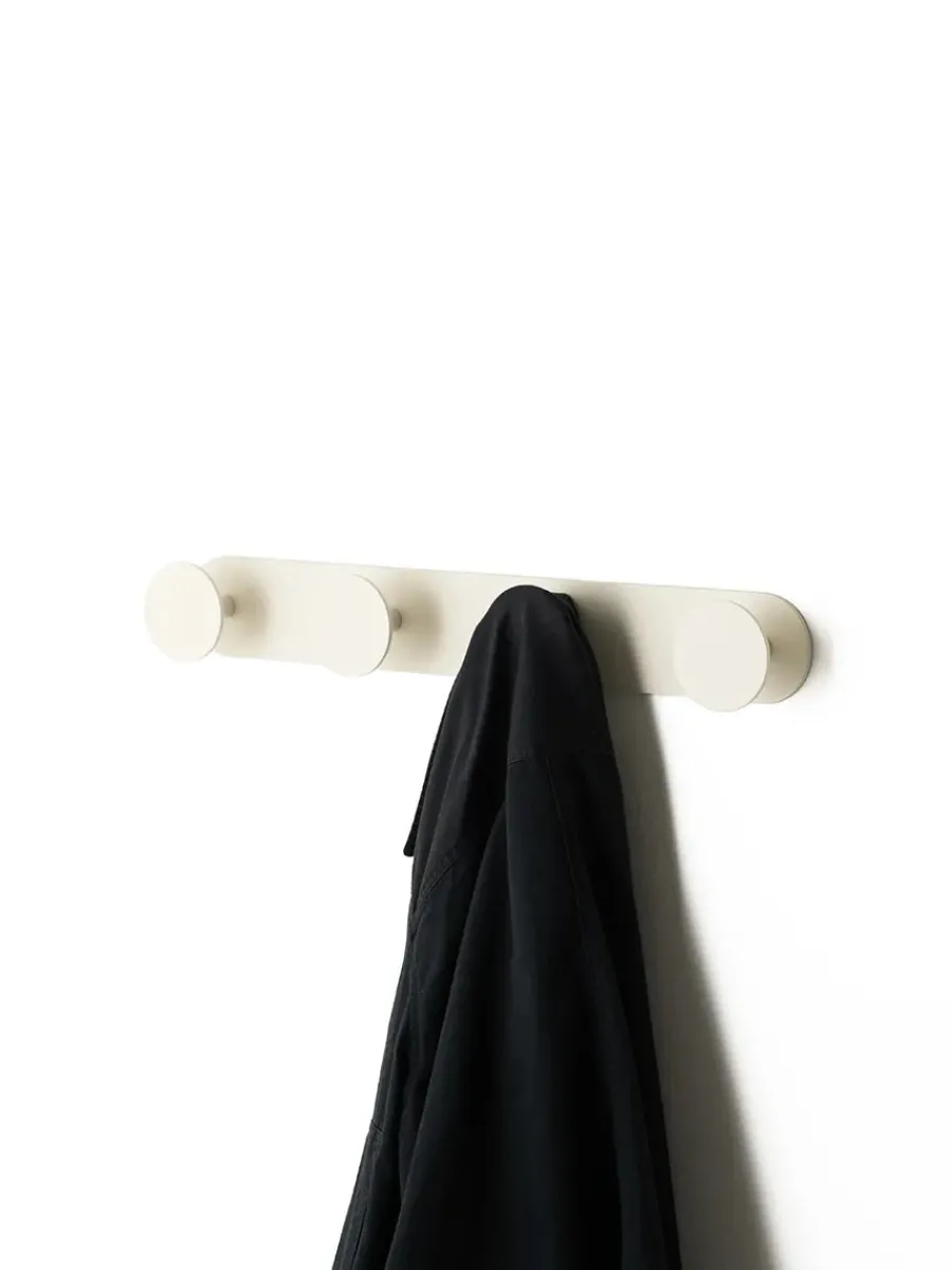 Pipeline Coat Rack fra<raawii Hot