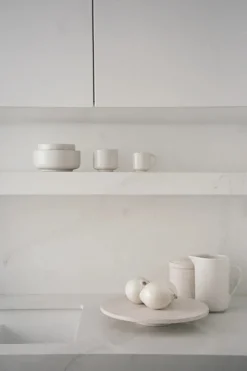 Pisu 14 Pitcher, vanilla white fra<Louise Roe Online