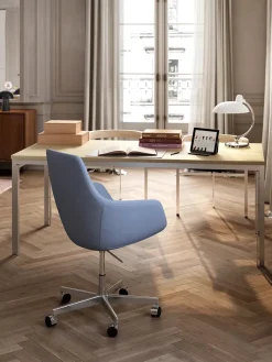 PK51 Bord af Poul Kjærholm<Fritz Hansen Hot